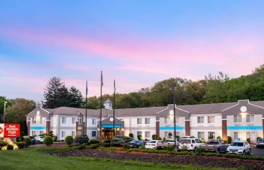 Best Western Plus New England Inn & Suites