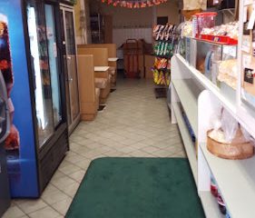 D’Elia’s Bakery & Grinder Shop