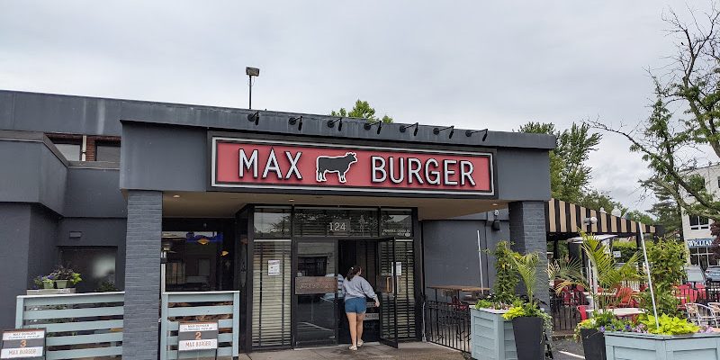 Max Burger West Hartford