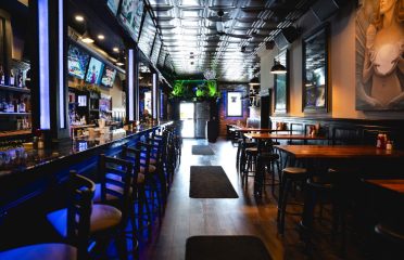 The Pearl Sports Bar