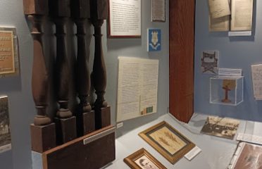 Henry Whitfield State Museum