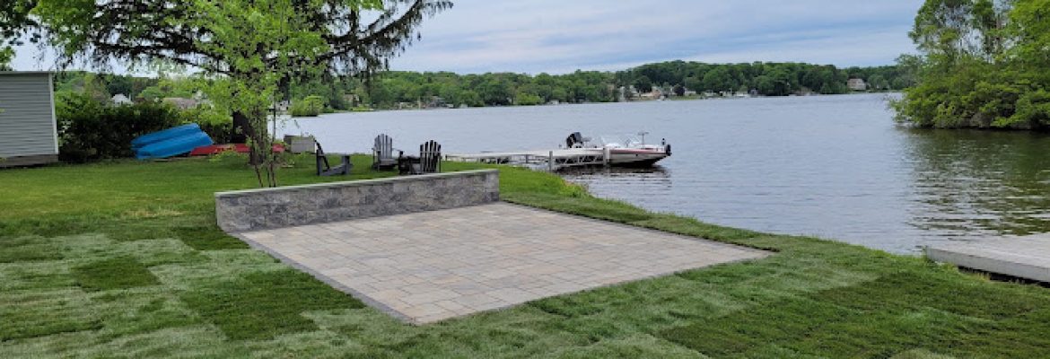 Ahlgren Landscaping
