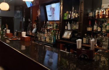 Metric Bar & Grill