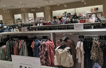H&M