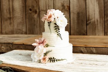 Sweet Hill & Co – SweetHillFarmCT/Weddings