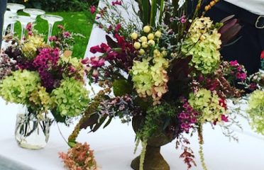 Floral Designs by Rustic Gardens
