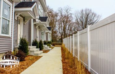Luxury Fence. LLC