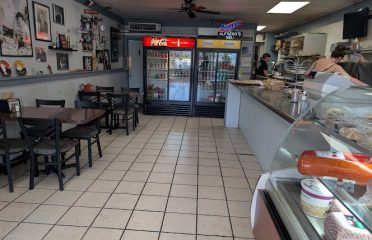 Alfredo’s Deli