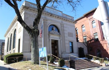 Ives Bank – Danbury: Main St