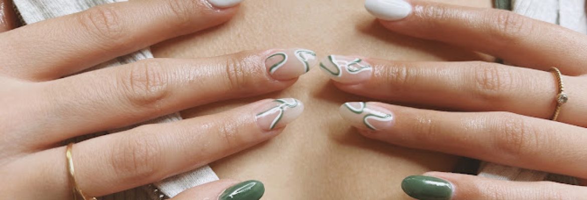Glastonbury Nails