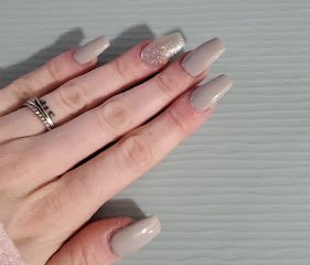Linda’s Beauty Nails