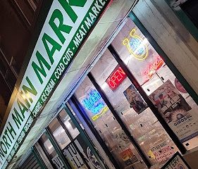 Refugio Mini Market