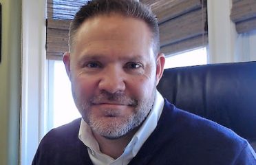 Robert Henderson, CFP®