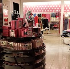 Victoria’s Secret & PINK
