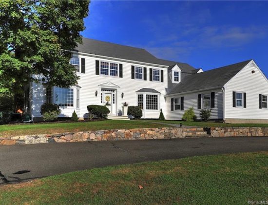 Kimberly Levinson Realtor, Higgins Group Private Brokerage