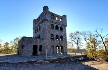Sleeping Giant State Park