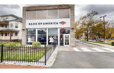 Bank of America (with Drive-thru ATM)
