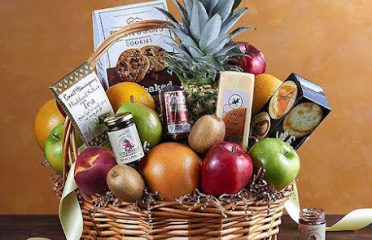 Amina Flowers & Gift Baskets