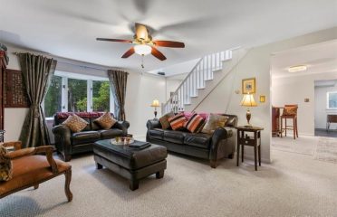 Jennie Williams, Coldwell Banker Realty