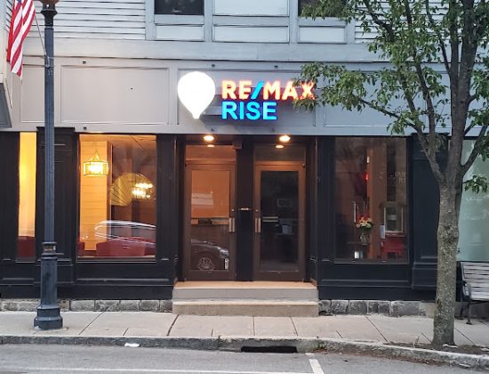RE/MAX RISE