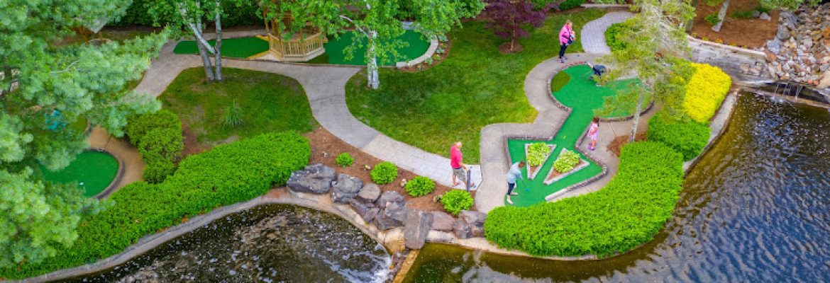 Hidden Valley Miniature Golf and Waterfront Grille