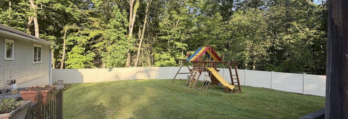 Dill Landscaping & Fence Company