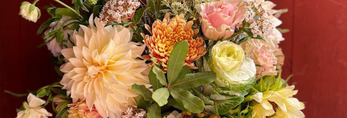 Colonial Floral Design