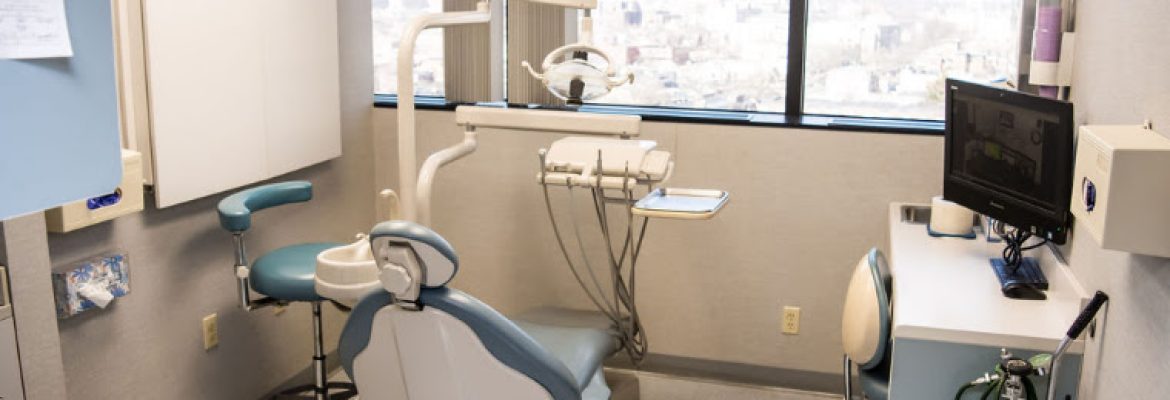 Crest Family Dental – Dentist in Hartford, CT | Dental Implants, Invisalign, Crowns, Hybrid Dentures & Emergency Dentist