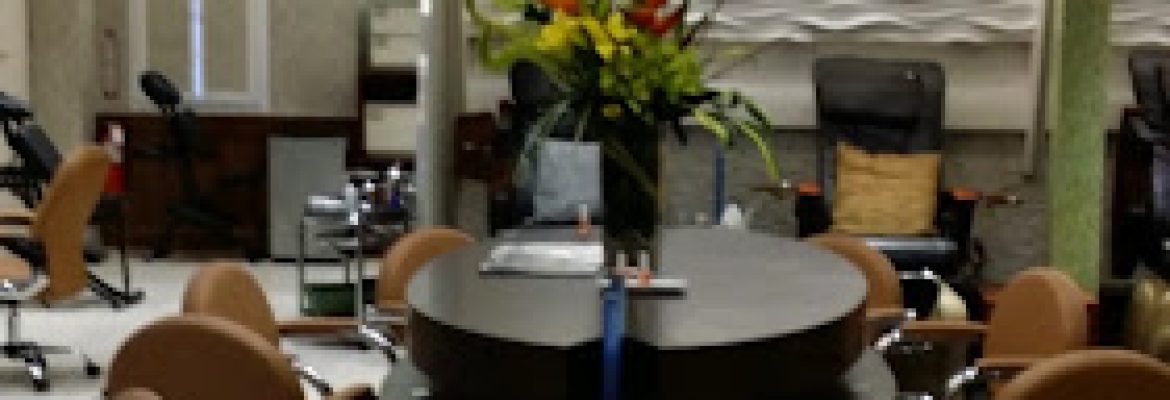 Posh Spa & Nail Darien | Mani, Pedi, Facials, Eyelashes, Waxing