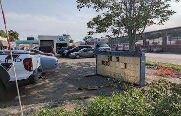Rick’s Auto Center