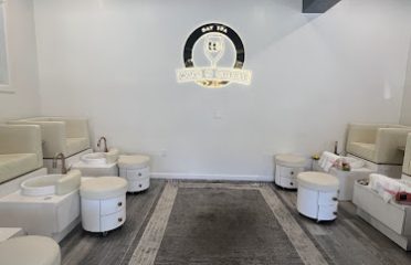 Wine N Cheese Day Spa
