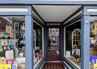 Queenie’s Gift Emporium