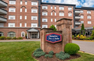 Hampton Inn & Suites Stamford
