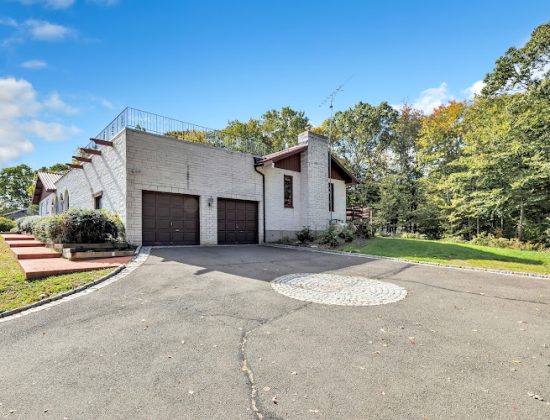 Luc Hoefle Southern Connecticut Realtor®