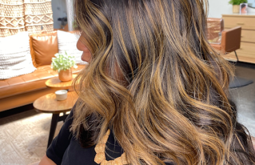Deeply Rooted Salon