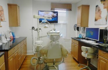 Dr Luis Brea at North Avenue Advanced Dental Center