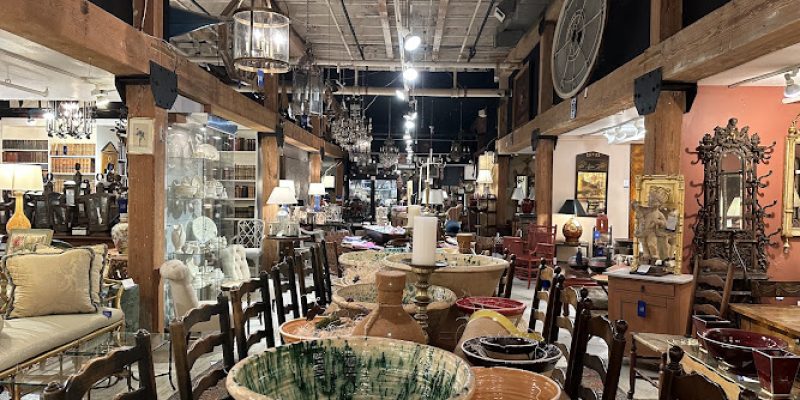 The Antique And Artisan Gallery