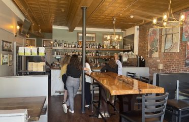 Brinx Café & Wine Bar