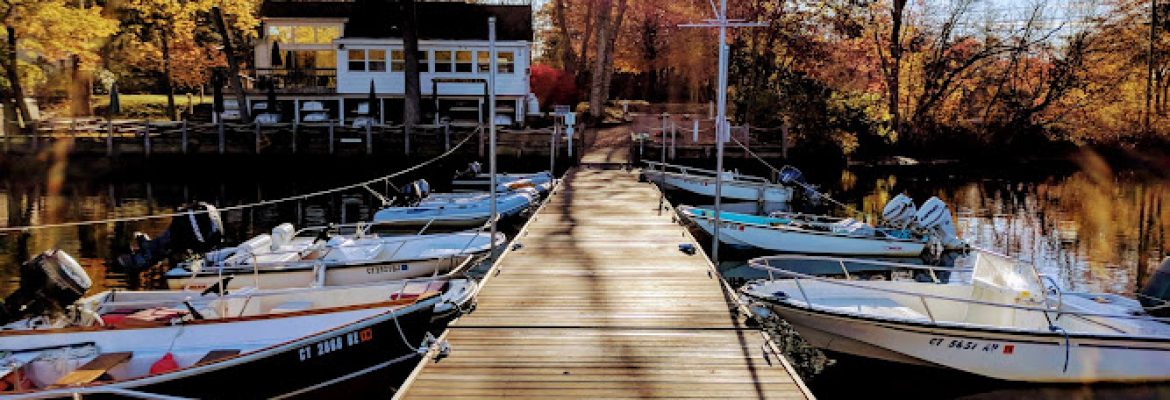 Hamburg Cove Yacht Club