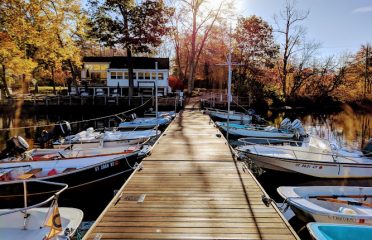 Hamburg Cove Yacht Club
