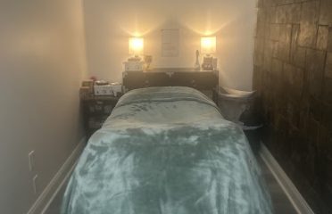 Ready Set Glow, Skin and Nail Studio