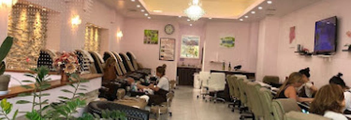 Cosmo Nail & Spa