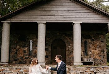 Falls Creek Farm Weddings