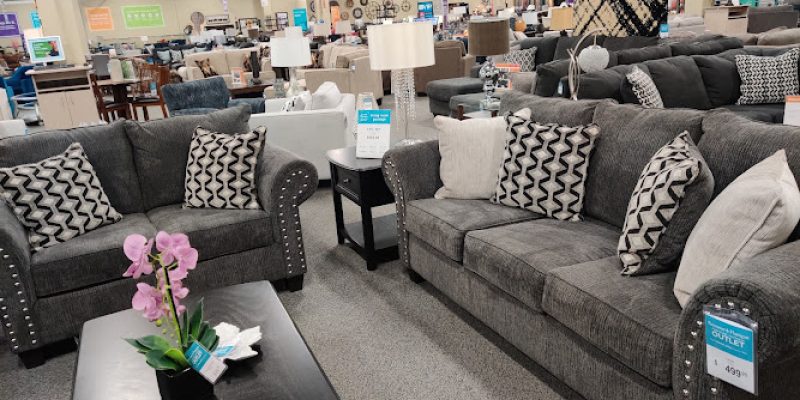 Raymour & Flanigan Furniture and Mattress Showroom & Outlet