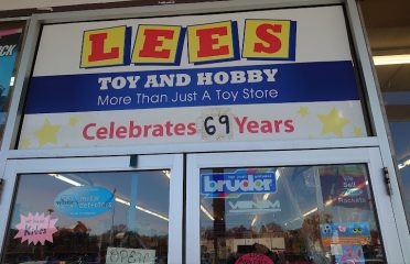 Lee’s Toy & Hobby