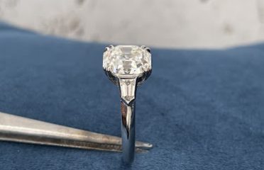 DeRosa Fine Diamonds & Custom Jewelry