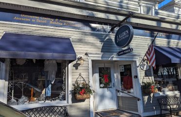 J. Alden Clothiers