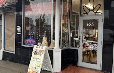 Colombian’s Bakery
