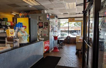 Mr. Mac’s Canteen Milford