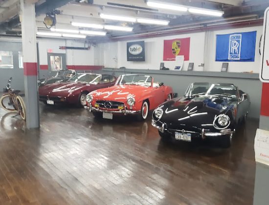 Black Horse Garage
